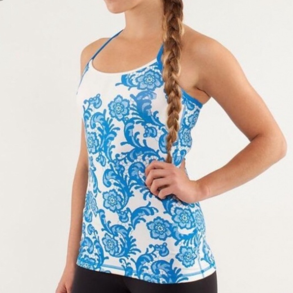 Lululemon Athletica Power Y Tank Size 4